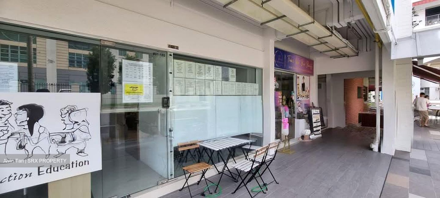 Tampines Street 44 (D18), Shop House #578513781